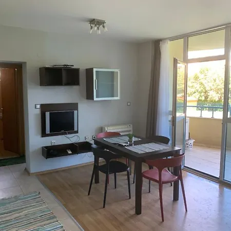 Marina Holiday Club&spa פומורי