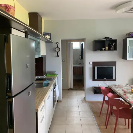 Marina Holiday Club&spa דירה